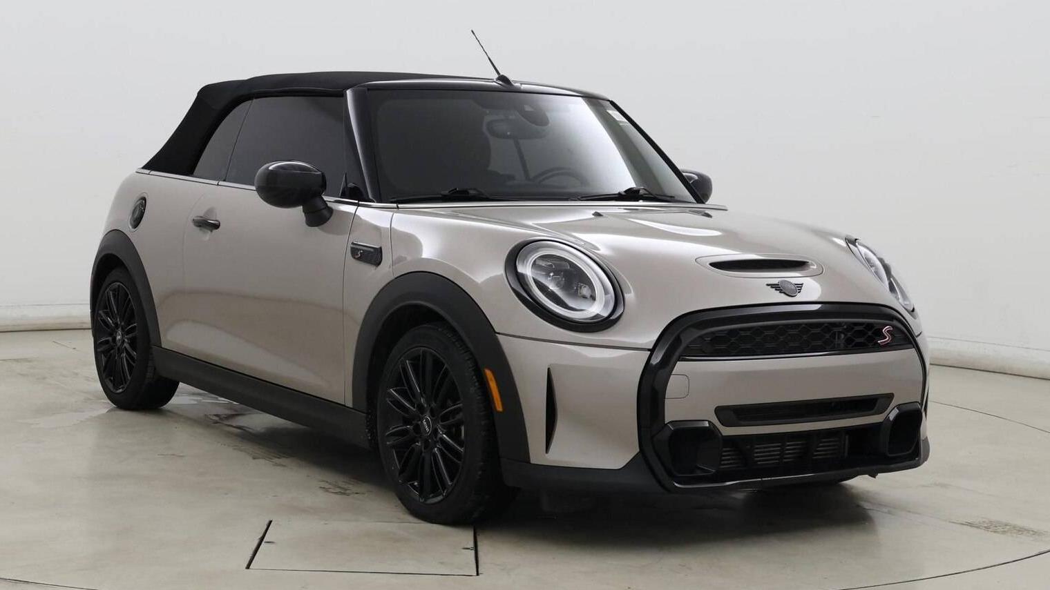 MINI COOPER CONVERTIBLE 2023 WMW43DL04P3P76102 image